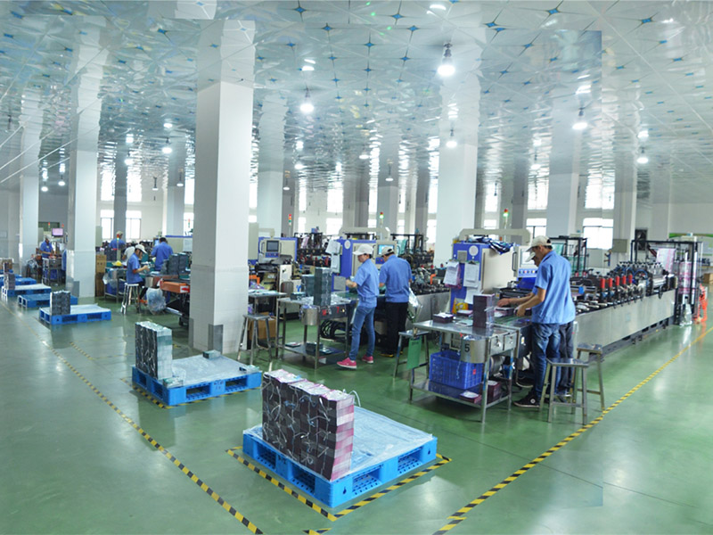 4.1 Dongguan Production Base1-Bag-Making Workshop